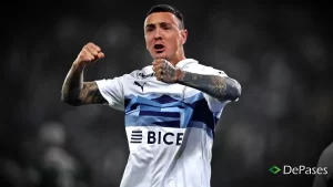 Tomás Asta-Buruaga Universidad Católica